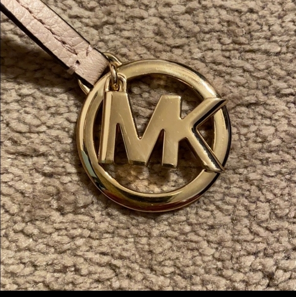 Michael Kors Handbag Crossbody - Picture 4 of 5